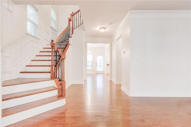 Building Photo - 3304 Ferncliff Ct