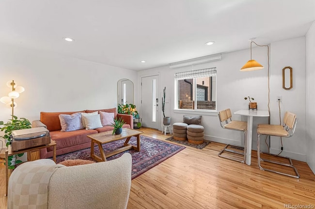 Upstairs open living room - 3165 N Saint Paul St