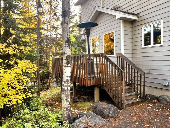 Primary Photo - 2 Bedroom 2.5 bathroom near Golf Course
