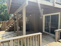 Building Photo - 15255 Streamside Ct