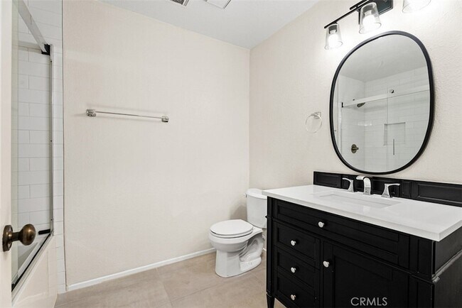 Building Photo - 5847 E Rocking Horse Way