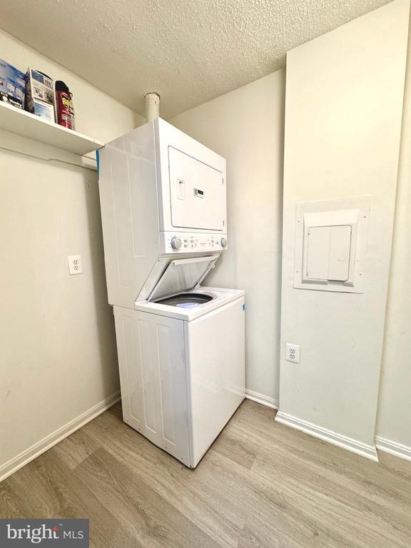 Building Photo - 12901 Churchill Ridge Cir