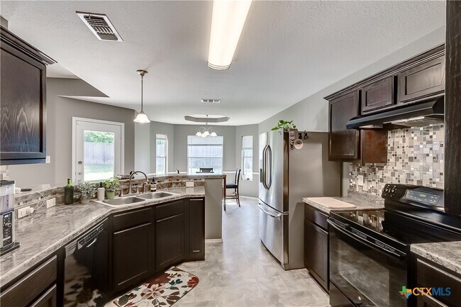 Building Photo - 5102 Screaming Eagle Cir
