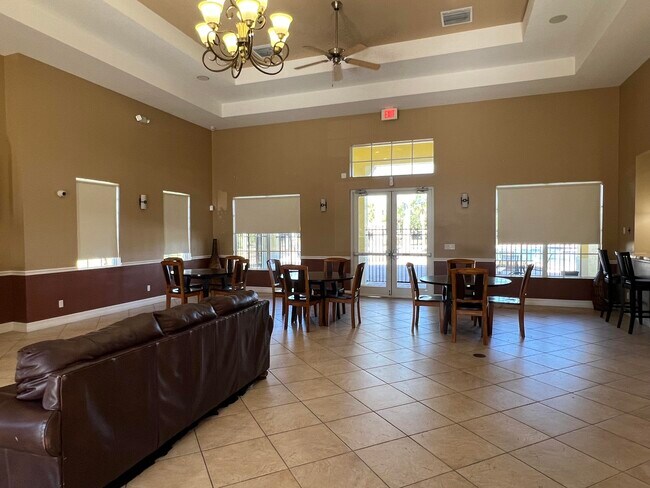 Building Photo - 9618 Sea Spray Dr