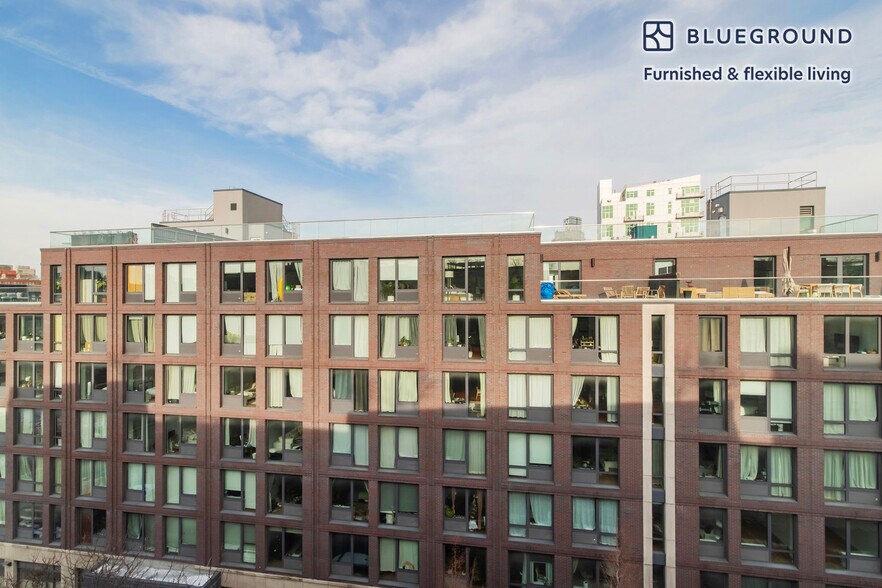 Building Photo - 130 Hope St