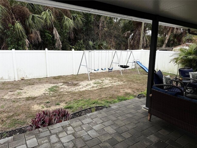 Building Photo - 2122 Winningway St