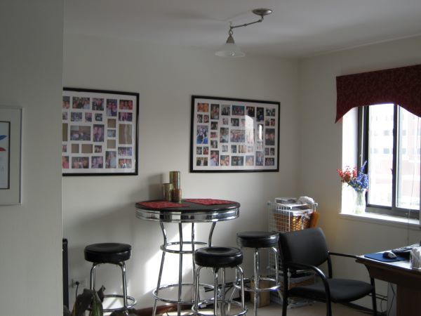 Building Photo - 607 W Wrightwood Ave