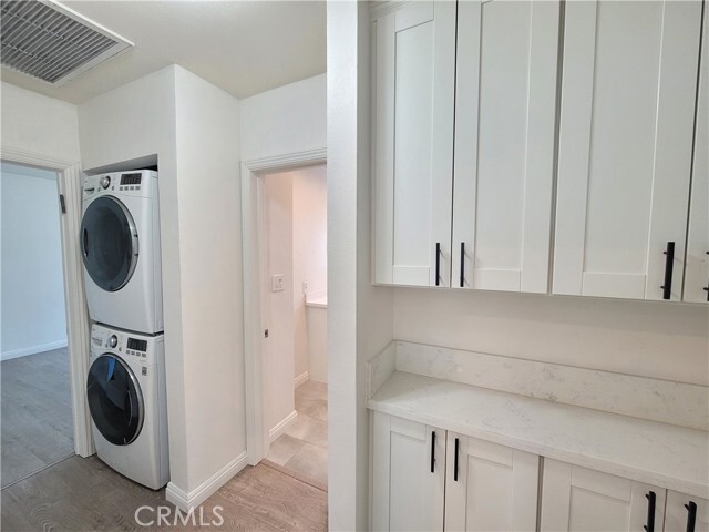 Building Photo - 17557 Lemay Pl