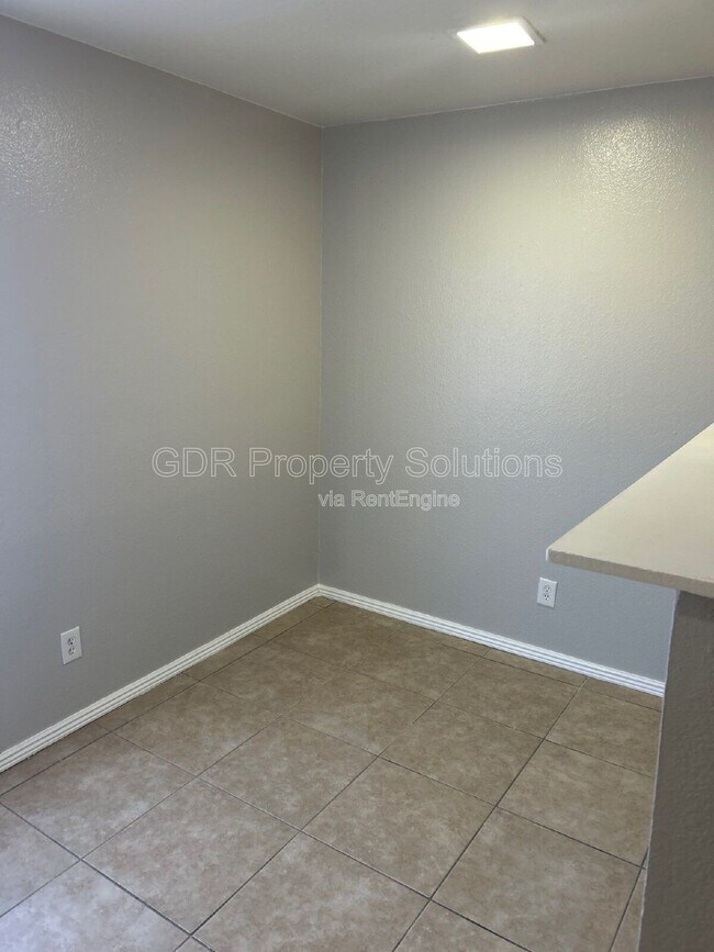 Building Photo - 401 14th St NW