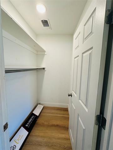 Building Photo - 2801 Ennis Ave