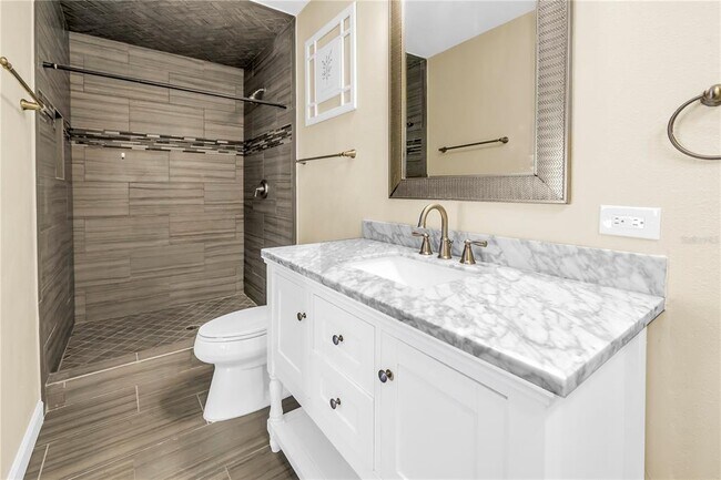 Building Photo - 8702 Blind Pass Rd