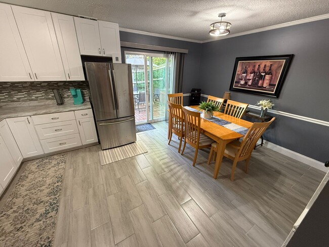 Building Photo - 5707 Bramblegate Rd