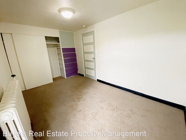 Building Photo - 8414 Duben Ave