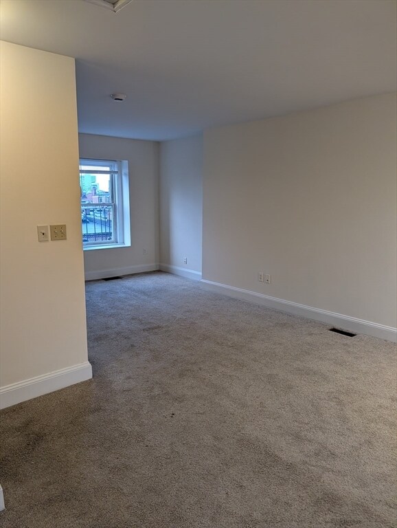 Building Photo - 267 Commonwealth Ave