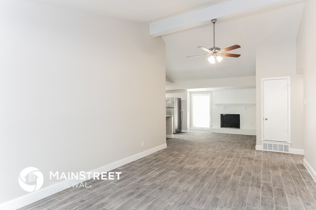 Building Photo - 11329 Dalron Dr