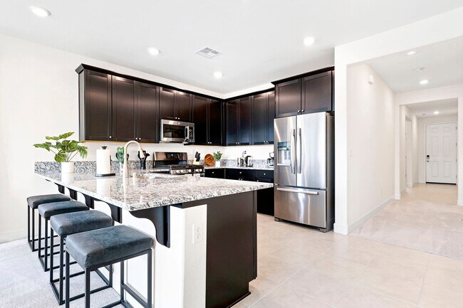 Building Photo - 2021 Maradona Dr