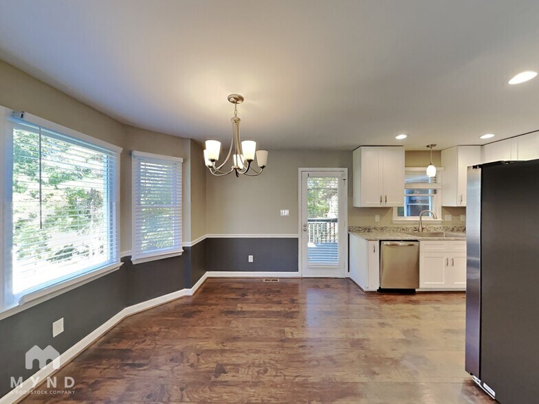 Building Photo - 3504 Berdan Ct