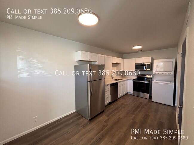 Building Photo - 443 1600 S