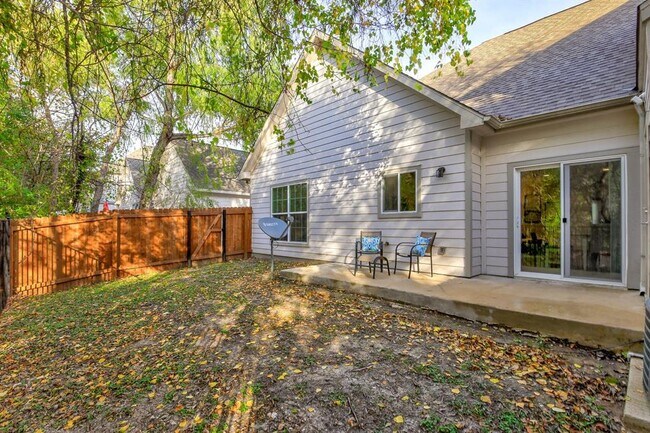 Building Photo - 12164 Abbey Glen Ln
