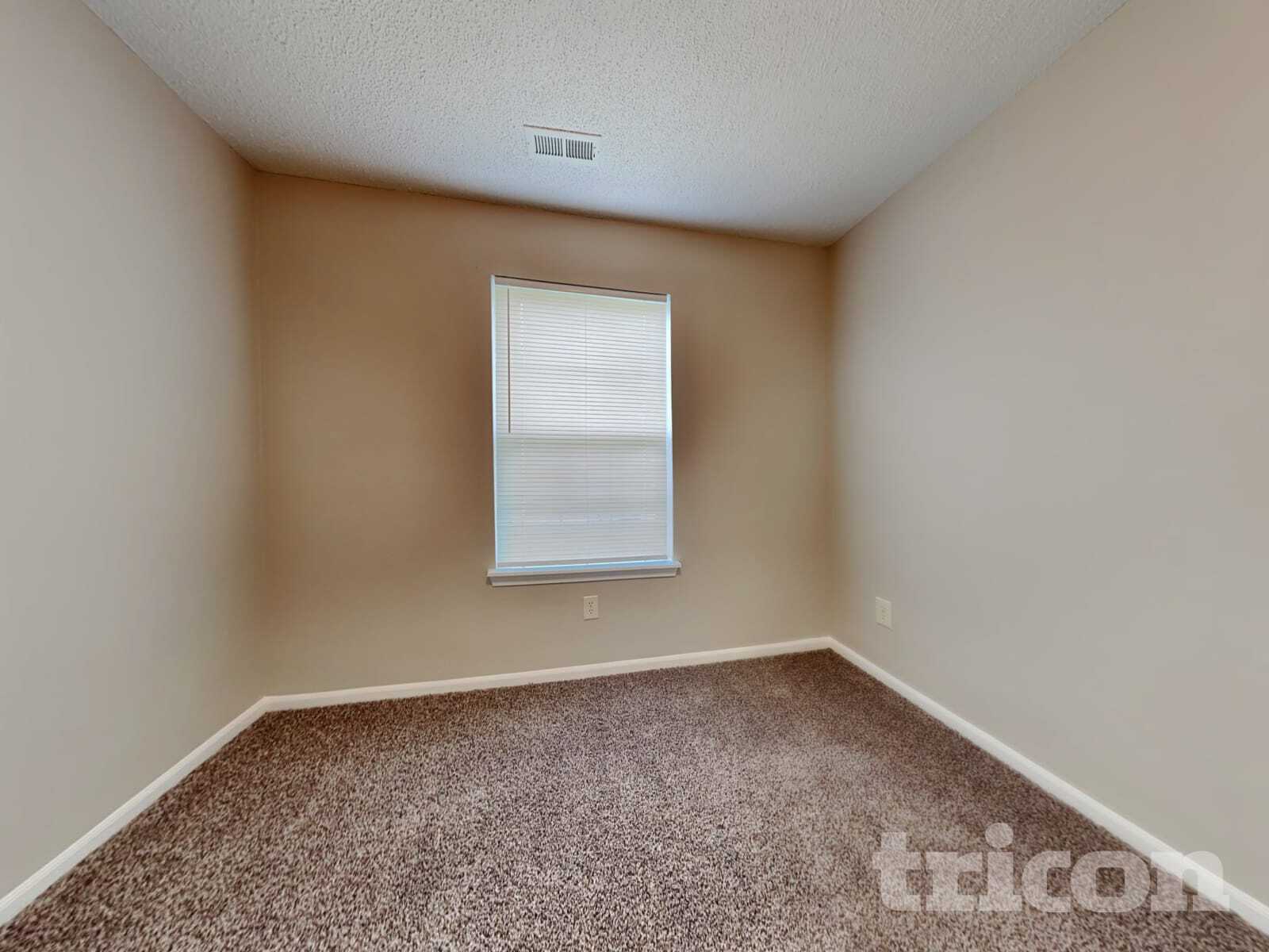 Building Photo - 4900 Hunters Run