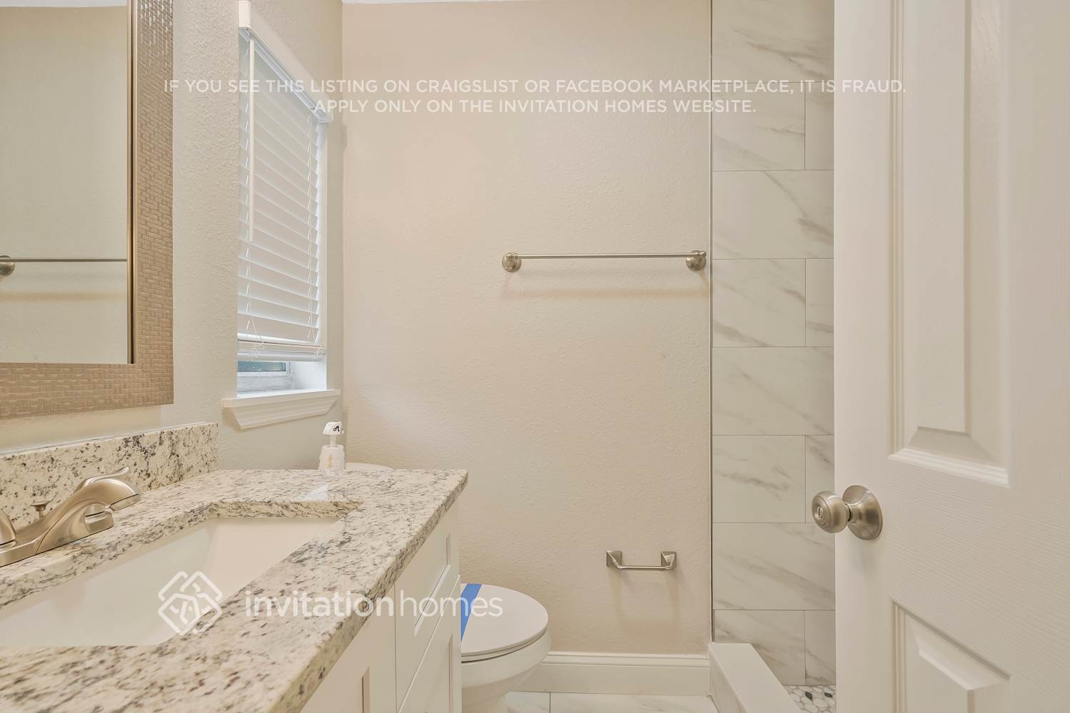 Building Photo - 936 Park Manor Dr