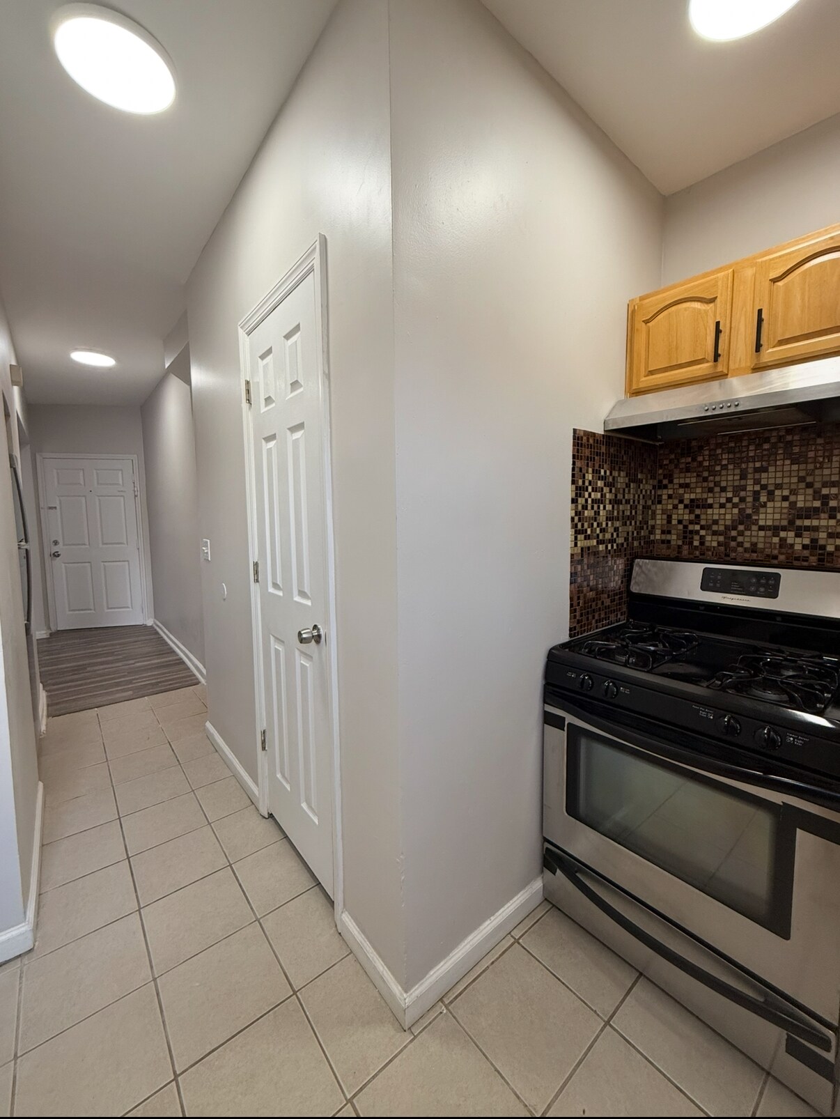 Building Photo - 336 Madison Ave