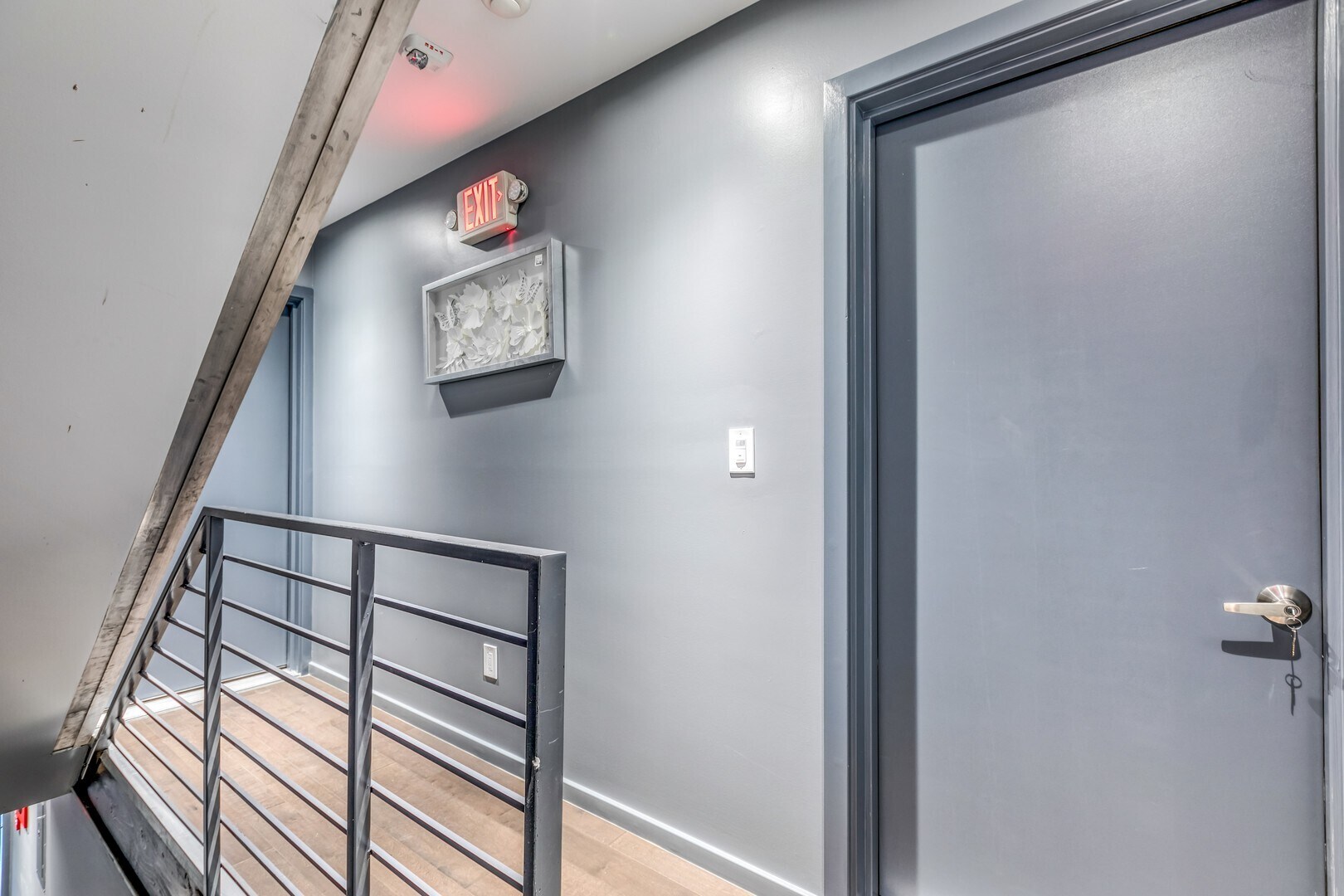 Building Photo - 629 W Oxford St