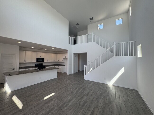 Building Photo - 12855 W Lamar Ct