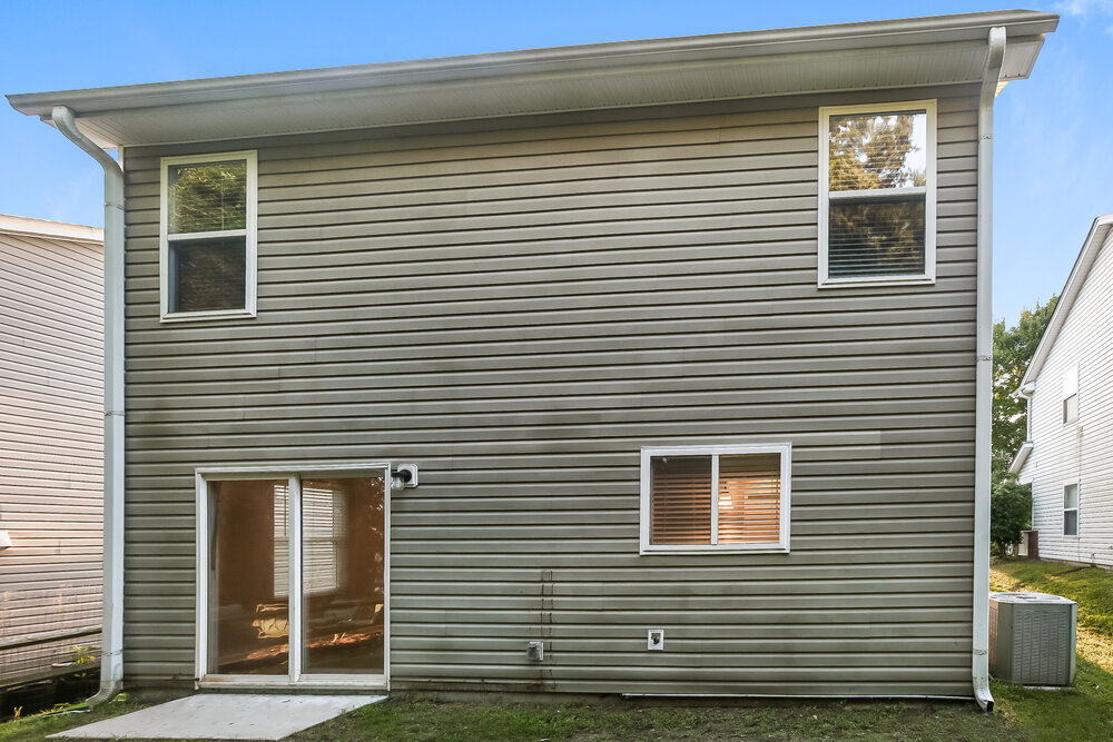 Building Photo - 13618 Riding Hill Ave