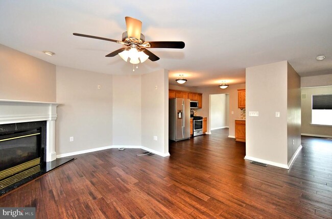 Building Photo - 1055 Balley Dr