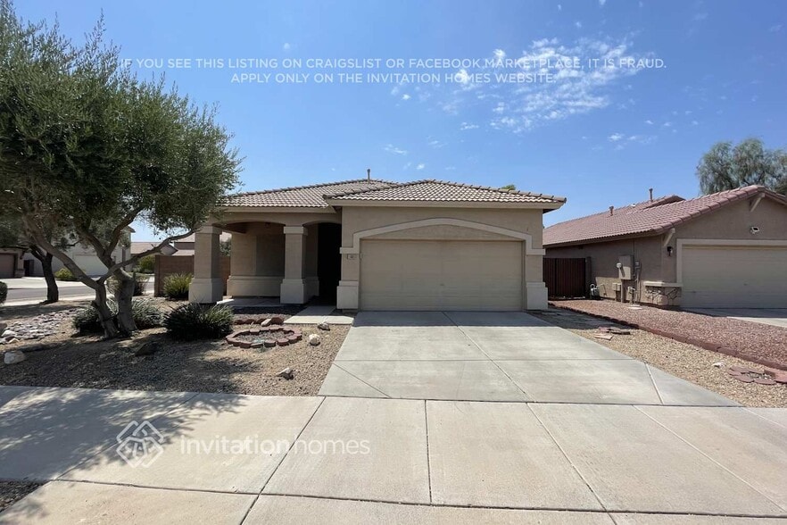 Primary Photo - 1684 S 172nd Dr