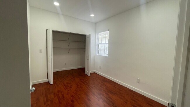 Building Photo - 1442 NW 61st St