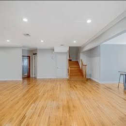 Building Photo - 123 E Margin Rd