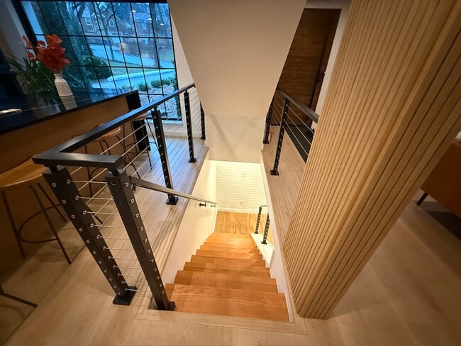 Building Photo - 204 Datura Dr