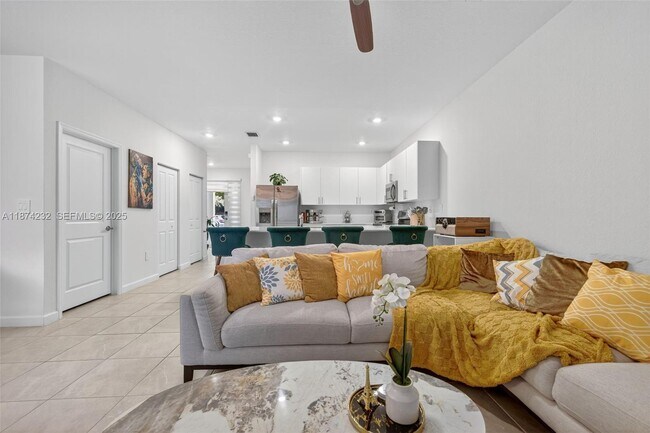 Building Photo - 26437 SW 149th Ave