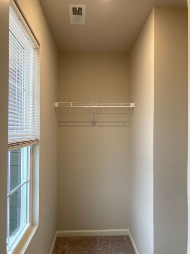 Building Photo - New & Improved Price!