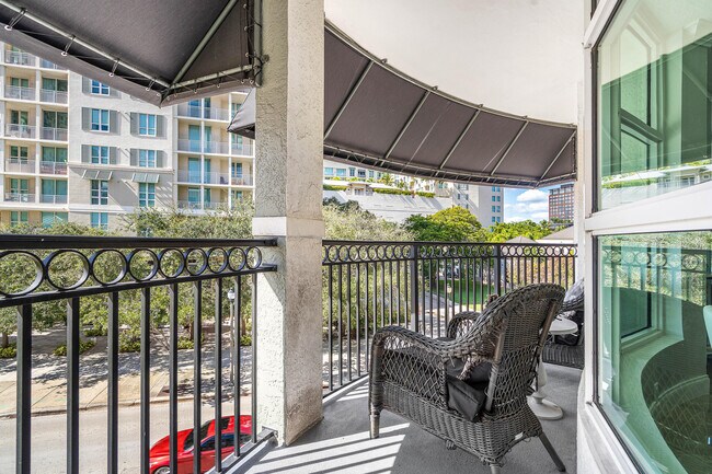 Building Photo - 600 S Dixie Hwy