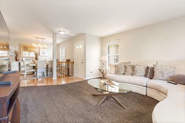 Building Photo - 22 Tyler Ct