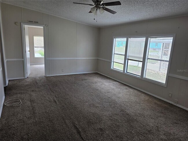 Building Photo - 9919 Scepter Ave