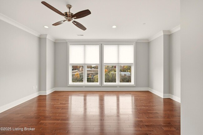 Building Photo - 6600 Seminary Woods Pl