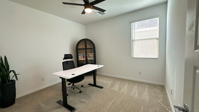 Building Photo - 4214 Nora Dr
