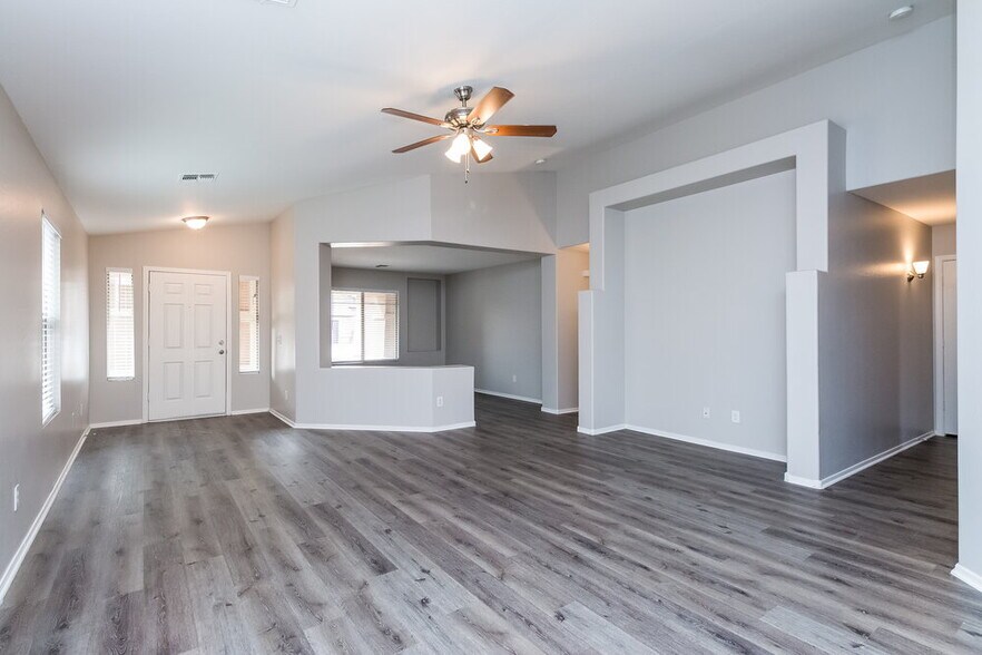 Building Photo - 9550 W Williams St