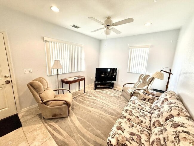 Building Photo - 1528 41st Ave N