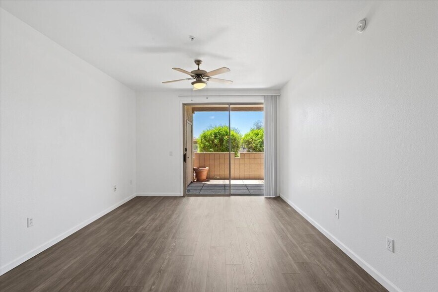 Building Photo - 29606 N Tatum Blvd