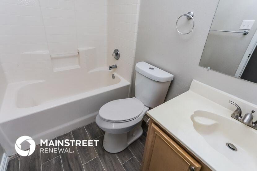 Building Photo - 101 Crystalwood Dr