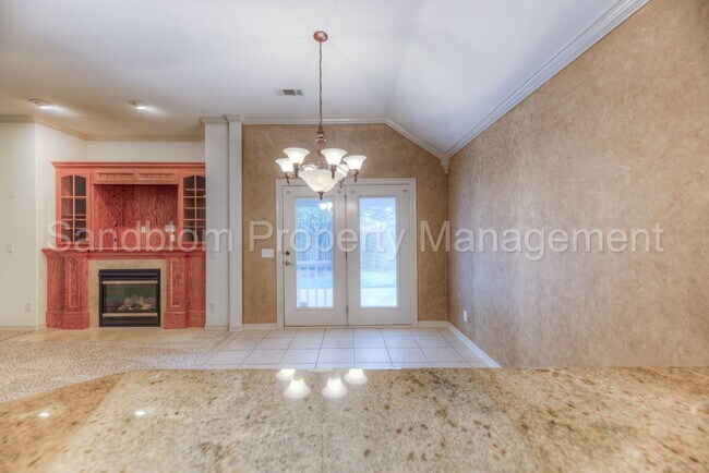 Building Photo - For Lease | Broken Arrow | Available Now!