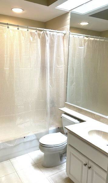 Building Photo - 338 Enclave Dr