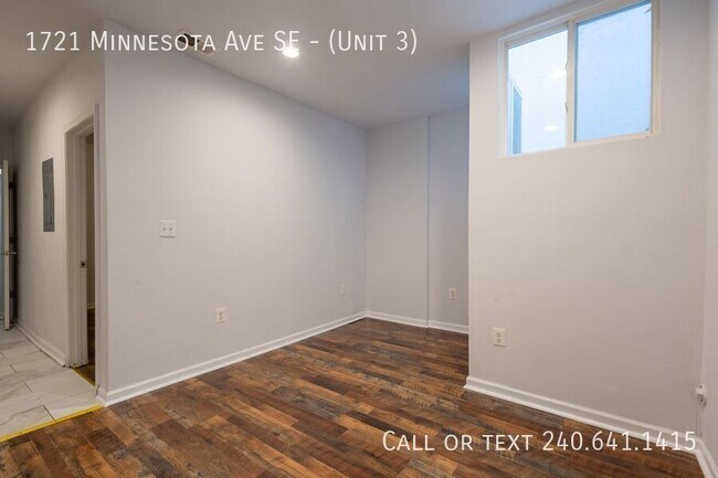 Building Photo - 1721 Minnesota Ave SE
