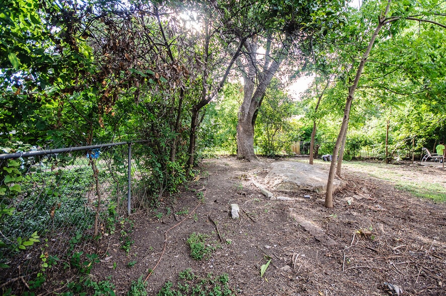 Building Photo - 6208 Glen Meadow Dr