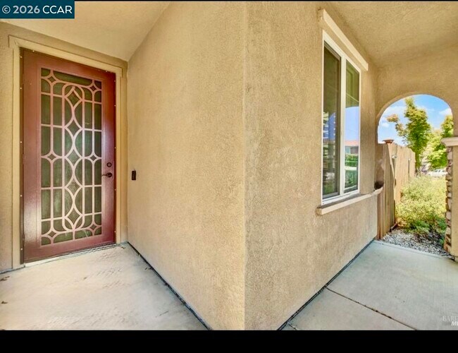 Building Photo - 373 Anchorage Dr